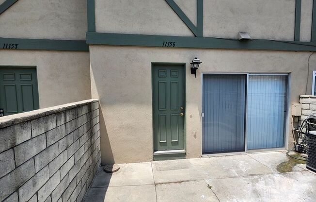 Two-Story condo in Ontario