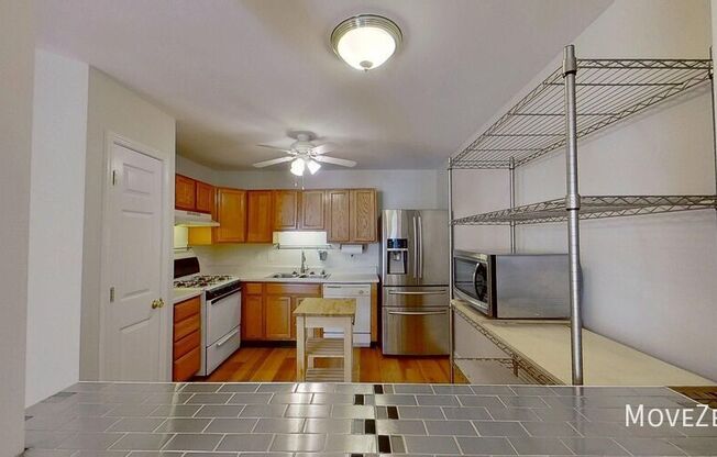 2611 IVORY RUN WAY