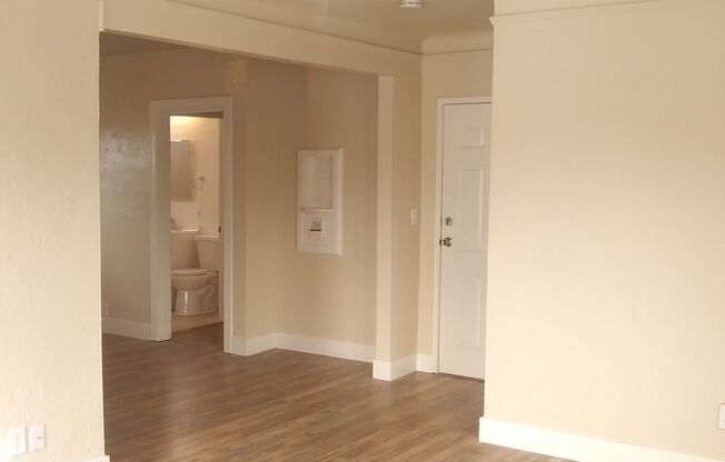 25-45 W. Tenth street