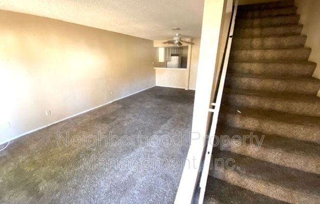 7166 N. Fruit Ave. #186