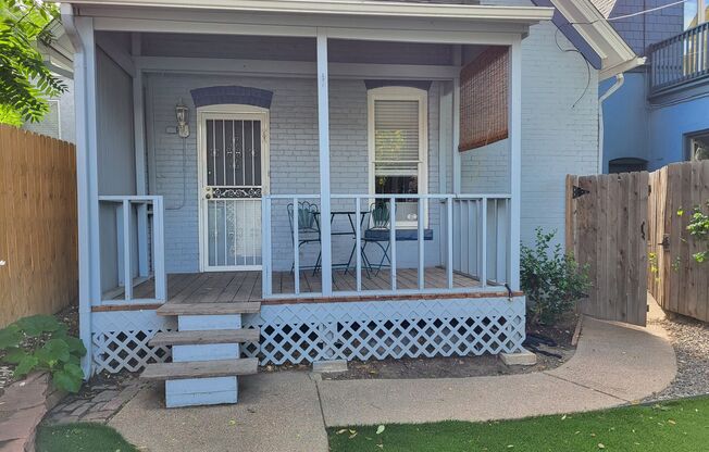 2 beds, 1 bath, $2,925