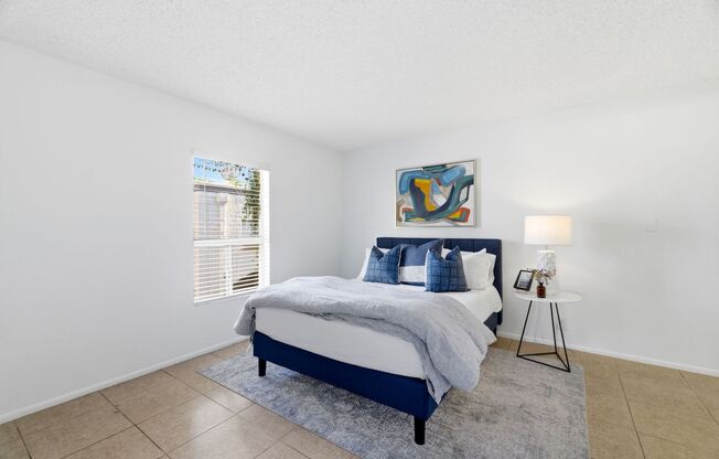 2 beds, 2 baths, 952 sqft, $1,150, Unit 230