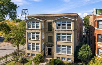 7600 North Sheridan Rd.
