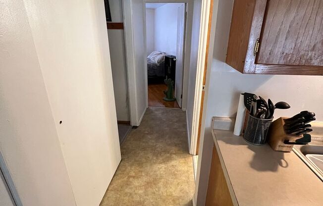 1 bed, 1 bath, 750 sqft, $795, Unit #80