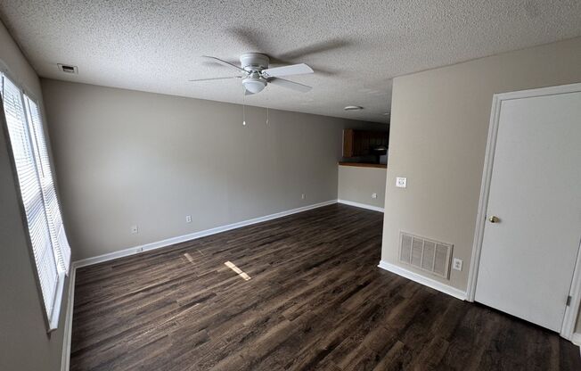 2 Bedroom 1.5 Bathroom Townhome