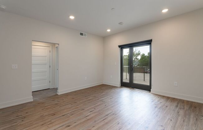 2 beds, 2 baths, 785 sqft, $2,425, Unit 1050 N 4th St. Apt. 216