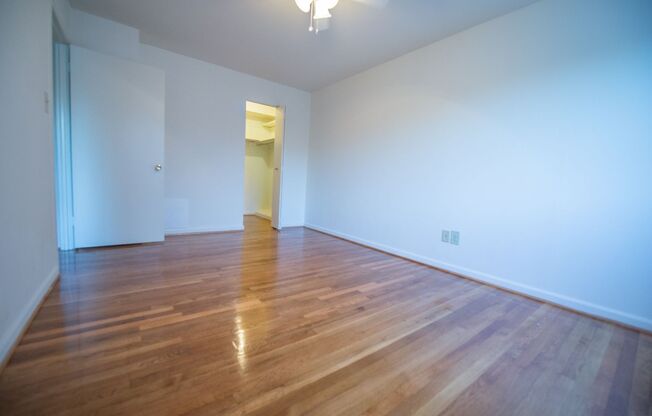 1 bed, 1 bath, 650 sqft, $1,375, Unit 2711A-2A