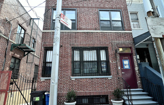 2498 Bathgate Town Home