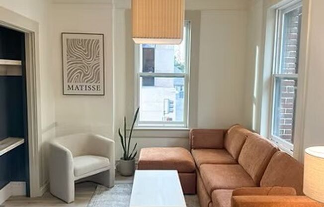 225 ELLIS