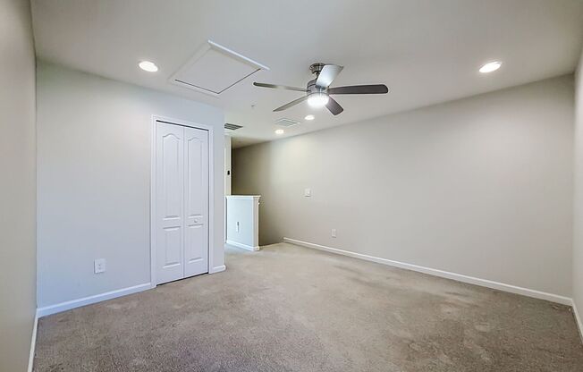 3 beds, 2.5 baths, $2,250