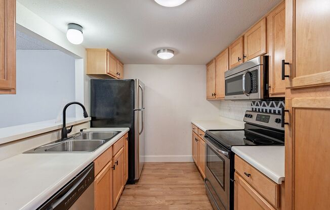 2 beds, 1 bath, $1,545, Unit #105