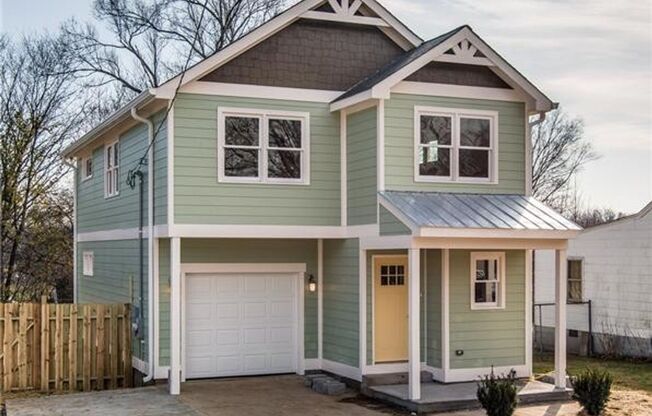 LEASING SPECIAL Charming East Nashville Home!