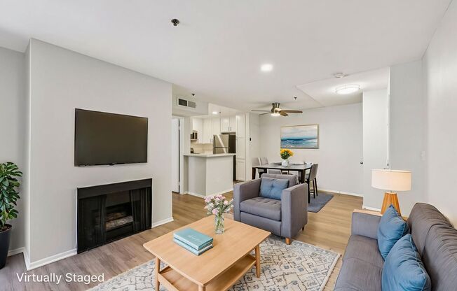 1 bed, 1 bath, 700 sqft, $1,798, Unit 202