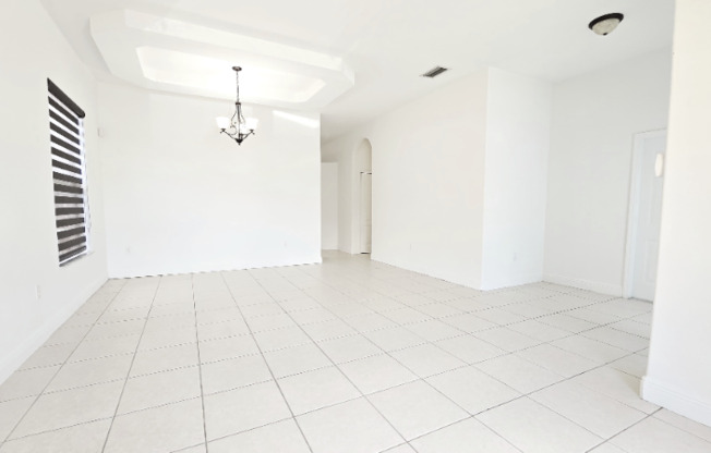 14941 SW 26 Terr