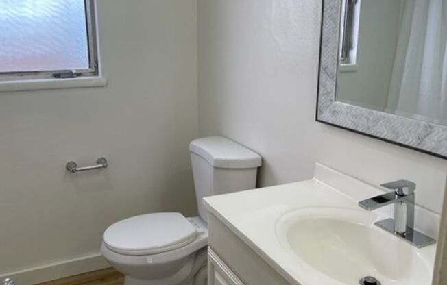 1 bed, 1 bath, 600 sqft, $1,775, Unit 02