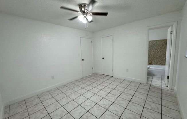 6101 Pierce St Hollywood, FL 33024