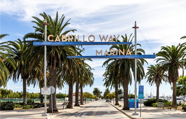 2 beds, 2 baths, 1,037 sqft, $3,516, Unit 427