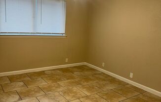 1 bed, 1 bath, 610 sqft, $1,300, Unit 153