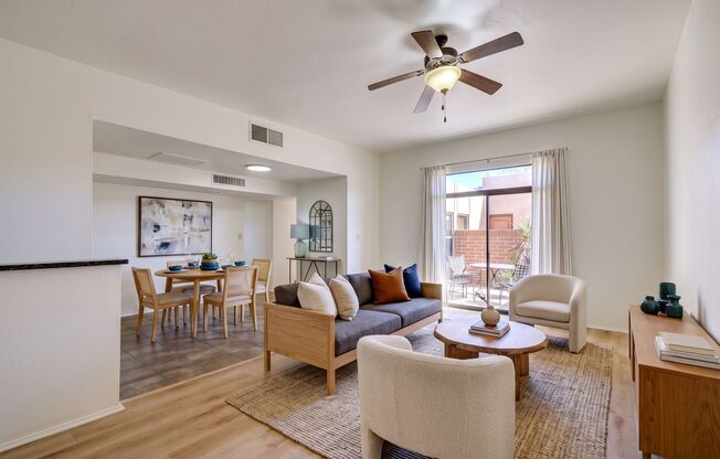 2 beds, 2 baths, 845 sqft, $1,425, Unit 18