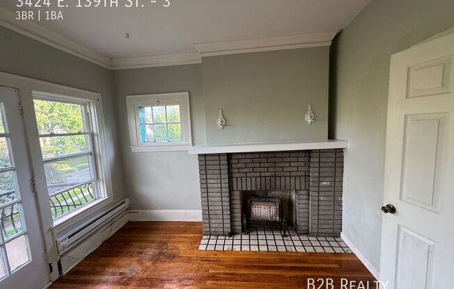 3424 E 139 ST