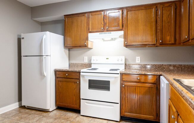 3 beds, 1.5 baths, 960 sqft, $1,250, Unit C8