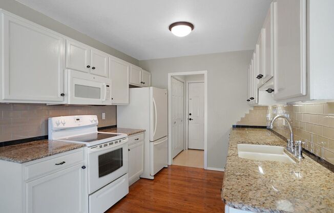 Beautiful 4 bedroom home for Rent on Elite