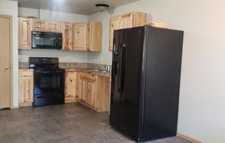 2 beds, 1 bath, 780 sqft, $1,195, Unit Unit A