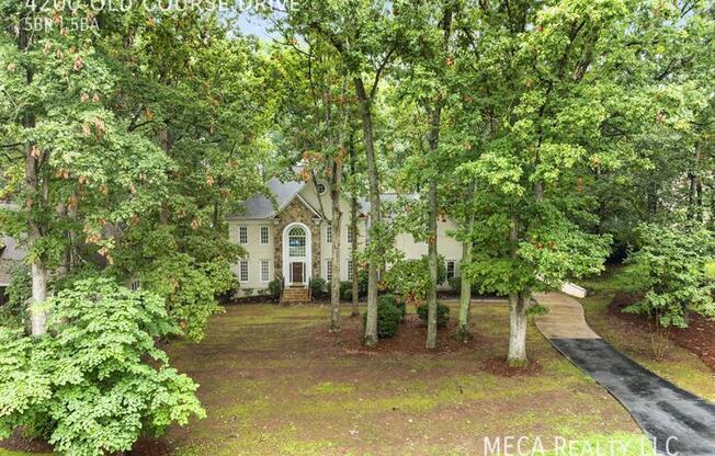 4200 OLD CRSE DR