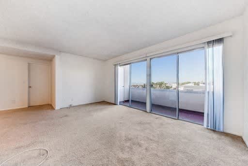 Seaview Apartments