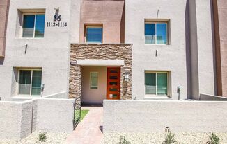 Stunning 3 Bedroom Condo in Summerlin!