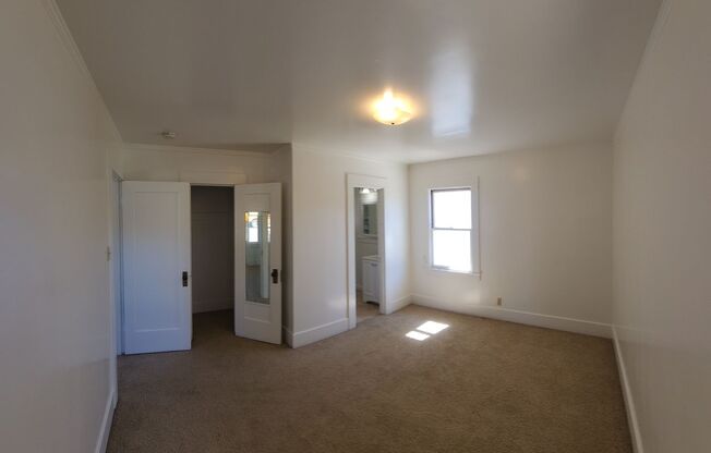 2 beds, 1 bath, $2,750