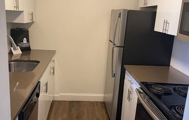 1 bed, 1 bath, 805 sqft, $1,635, Unit A-312