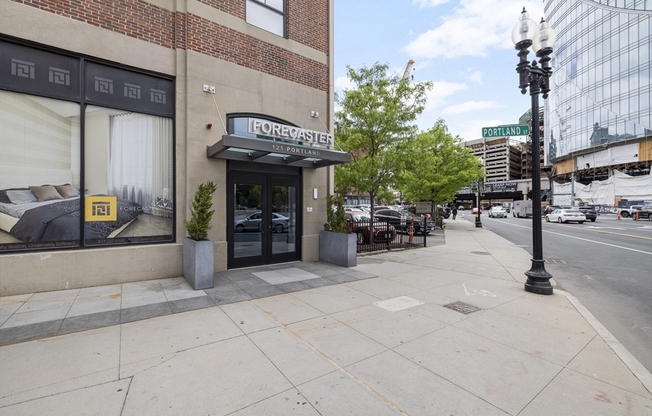 1 bed, 1 bath, 778 sqft, $3,789, Unit 707