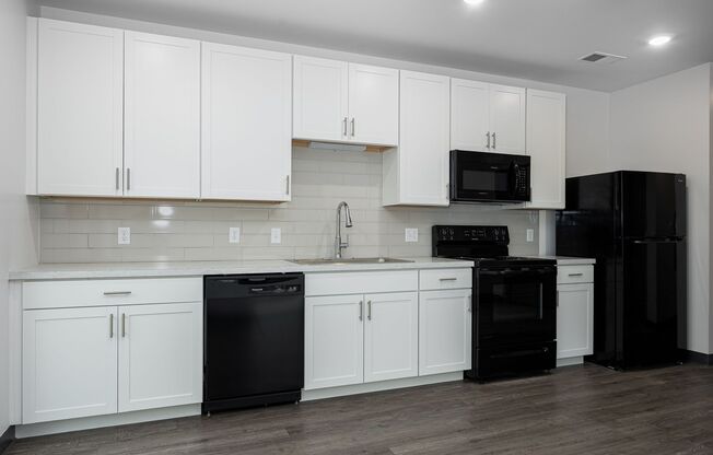 Studio, 1 bath, 427 sqft, $1,060, Unit 801