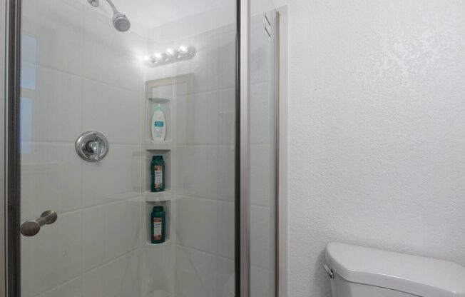 1 bed, 2 baths, 600 sqft, $1,495, Unit B1