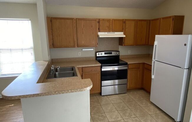 3 Bed, 2 Bath Ranch in East Charlotte near I-485