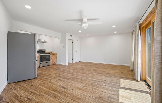 Great Studio in Carlsbad with all utilities included!