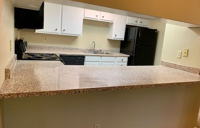1 bed, 1 bath, 750 sqft, $1,595, Unit 610