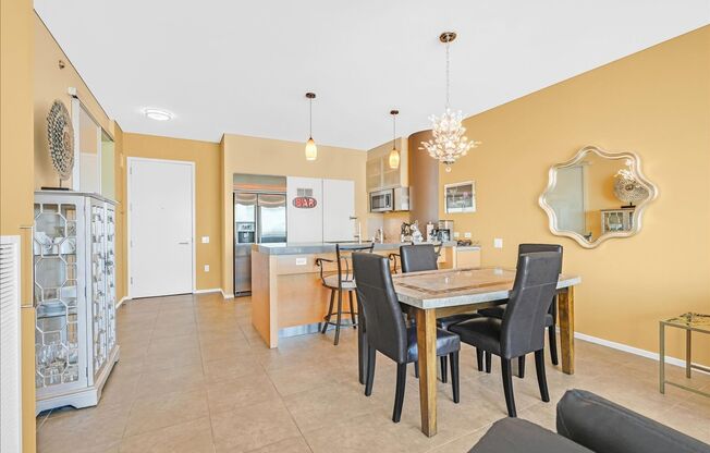 1 bed, 1 bath, $2,850