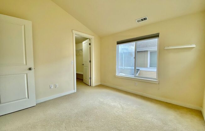 2 beds, 2.5 baths, $2,695, Unit Unit A