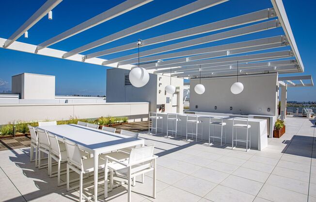 1 bed, 1 bath, 578 sqft, $3,750, Unit 113