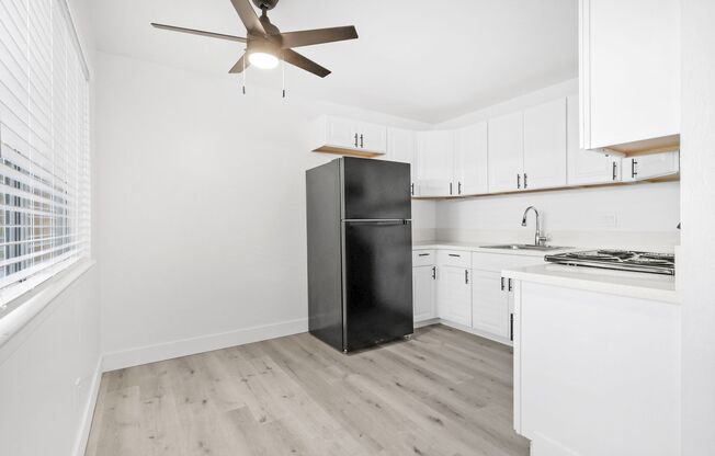 1 bed, 1 bath, 605 sqft, $1,395, Unit 5