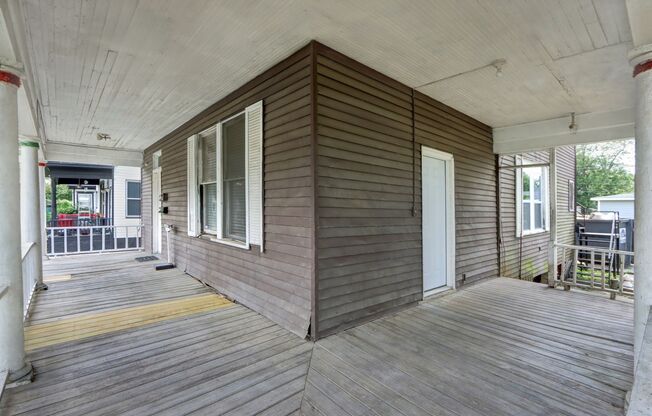 Renovated two bedroom apartment