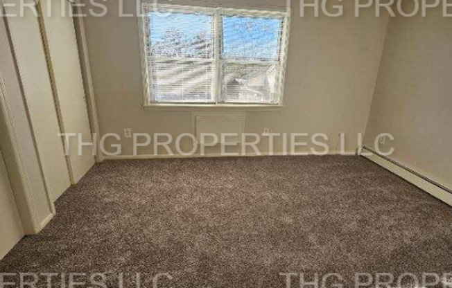 2 beds, 1 bath, 1,296 sqft, $2,399, Unit 405-14