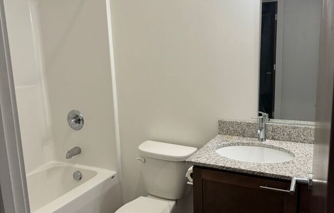 2 beds, 1 bath, 1,450 sqft, $1,295, Unit 035