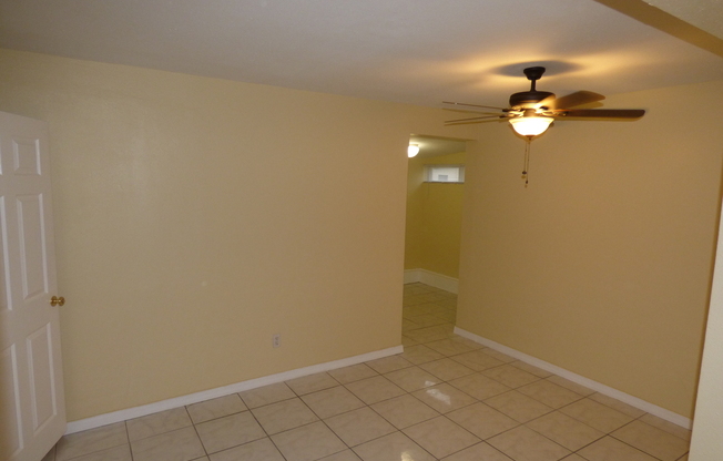 3 beds, 2 baths, $1,500