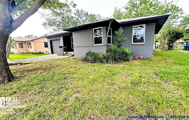 809 E CELESTE DR