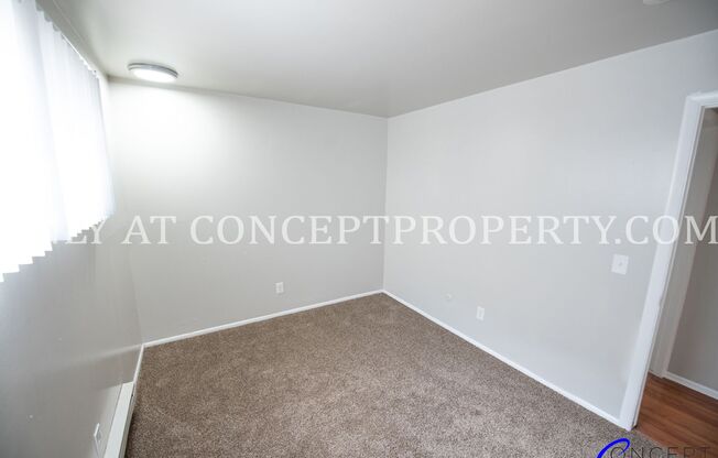 2 beds, 1 bath, 790 sqft, $1,099, Unit A7