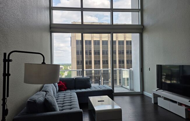 1 bed, 1.5 baths, $2,500, Unit Unit 12A