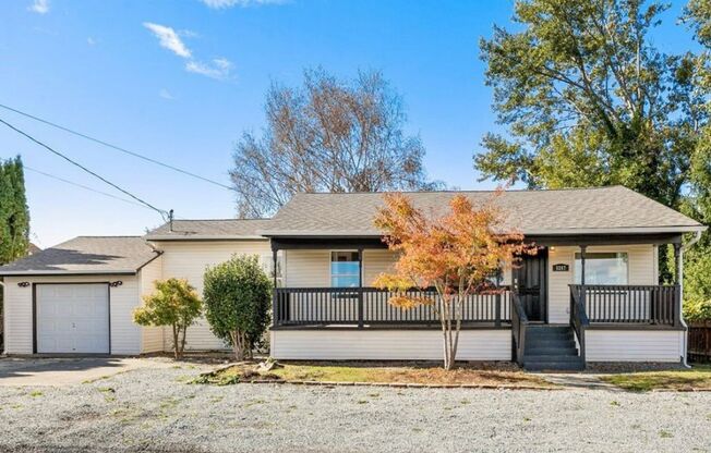 Welcome Home 3 bd 2 ba Home with Huge Yard  - West Seattle